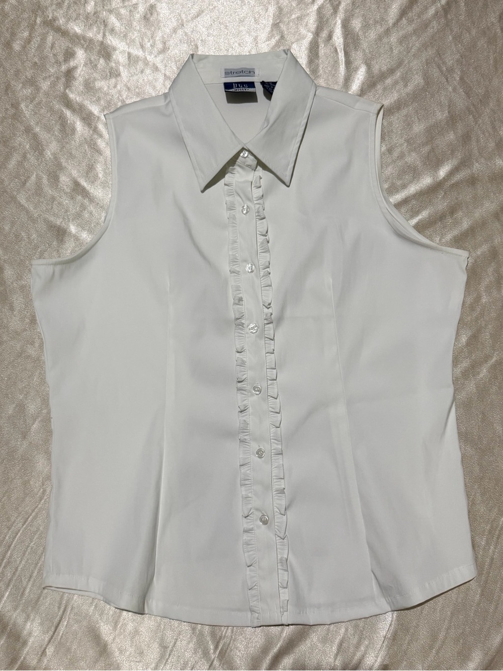 Vintage DCC Missy White Sleeveless Button Down Ruffle Blouse - Size medium